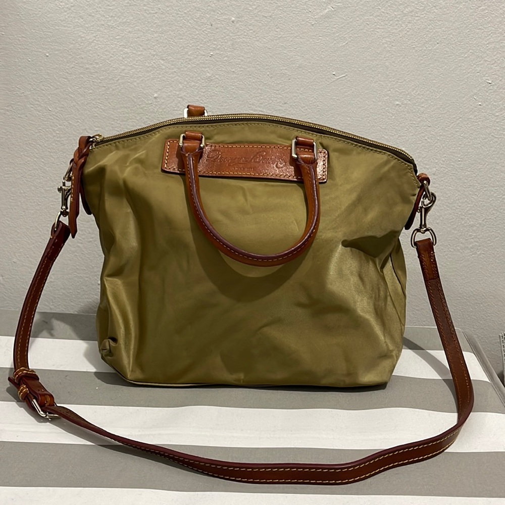 Dooney & Bourke Purse